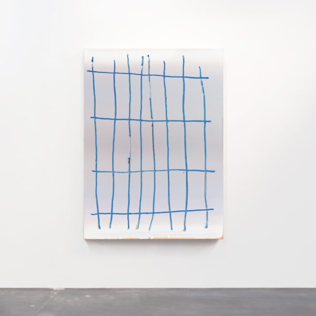 Kunsthaus Kaufbeuren, Ausstellungsansicht 1. OG, mit dem Werk KEIN TITEL, B 211118, 2018, Öl auf Leinwand, 180 x 130 cm, Courtesy Walter Storms Galerie, München