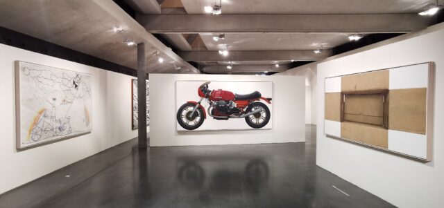 Ausstellungsansicht mit Werken von René Wirths